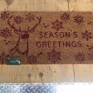 Brand new Place& Time Season’s Greeetings Floor mat